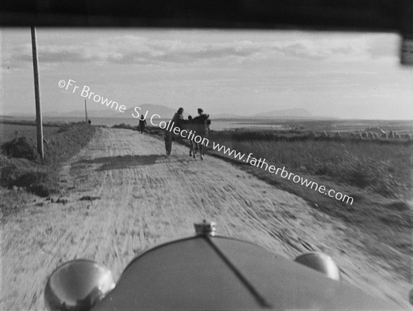 ROAD TO ERRIS HEAD , THROUGH WINDSCREEN